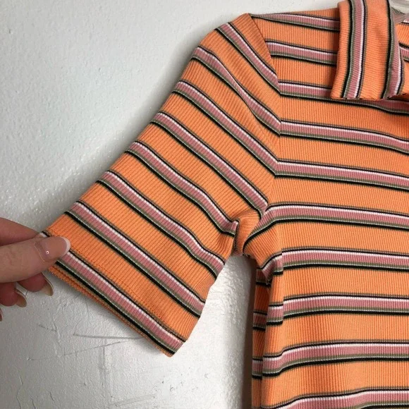 Olivaceous Ribbed Crop Top Polo - Picture 3 of 11